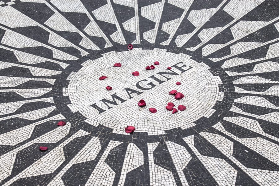 inaki-del-olmo-IRCzpl2YYKE-unsplash Energy Healing - Claudia Mengoli